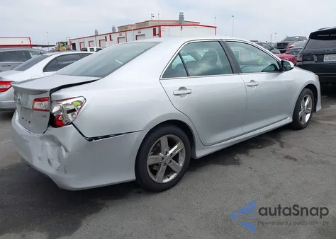 2012 Toyota Camry Se z USA, uszkodzony, nr VIN 4T1BF1FK7CU170130